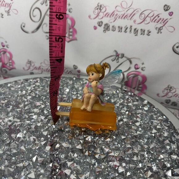 The little kitchen fairies Adorable Fairy Figurine with Popsicle Base cool treat - Picture 5 of 6